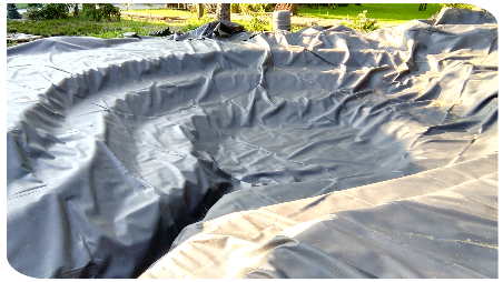 a�dy przed u�o�eniem pokazuj� elastyczno�� Folii Izokpol Vitalis o grub. 1,4mm 